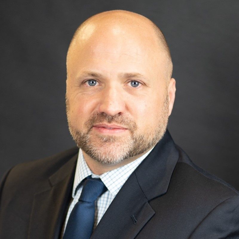 Headshot of Jeremiah Arnold