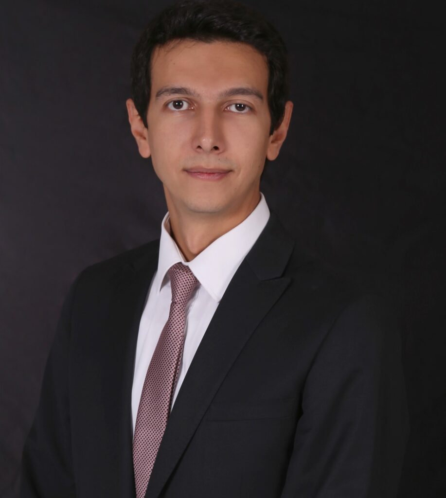 Headshot of Senior Associate of Defence Industry Onur Simsek