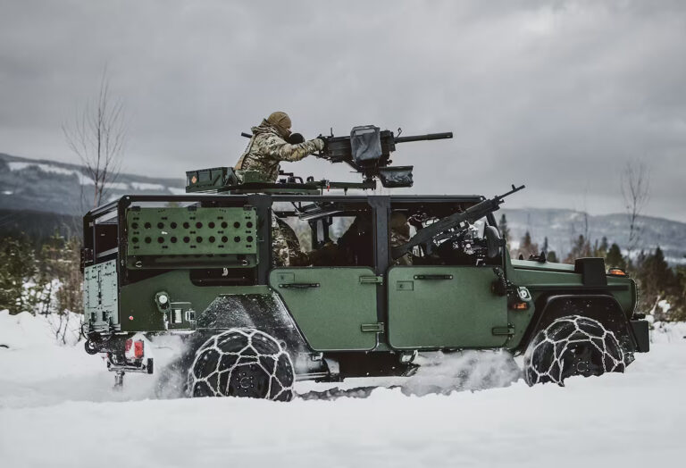 Rheinmetall Unveils Caracal 6X6