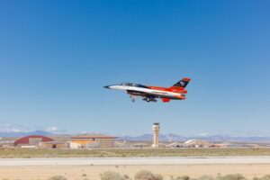 Lockheed Martin’s X-62 VISTA Completes AI-Controlled Air Intercepts in Landmark Test