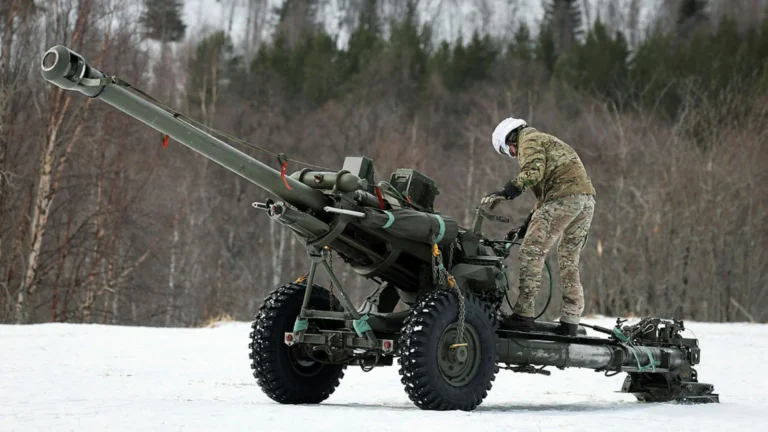 BAE Systems Signs Four-Year Deal to Support British Army Artillery
